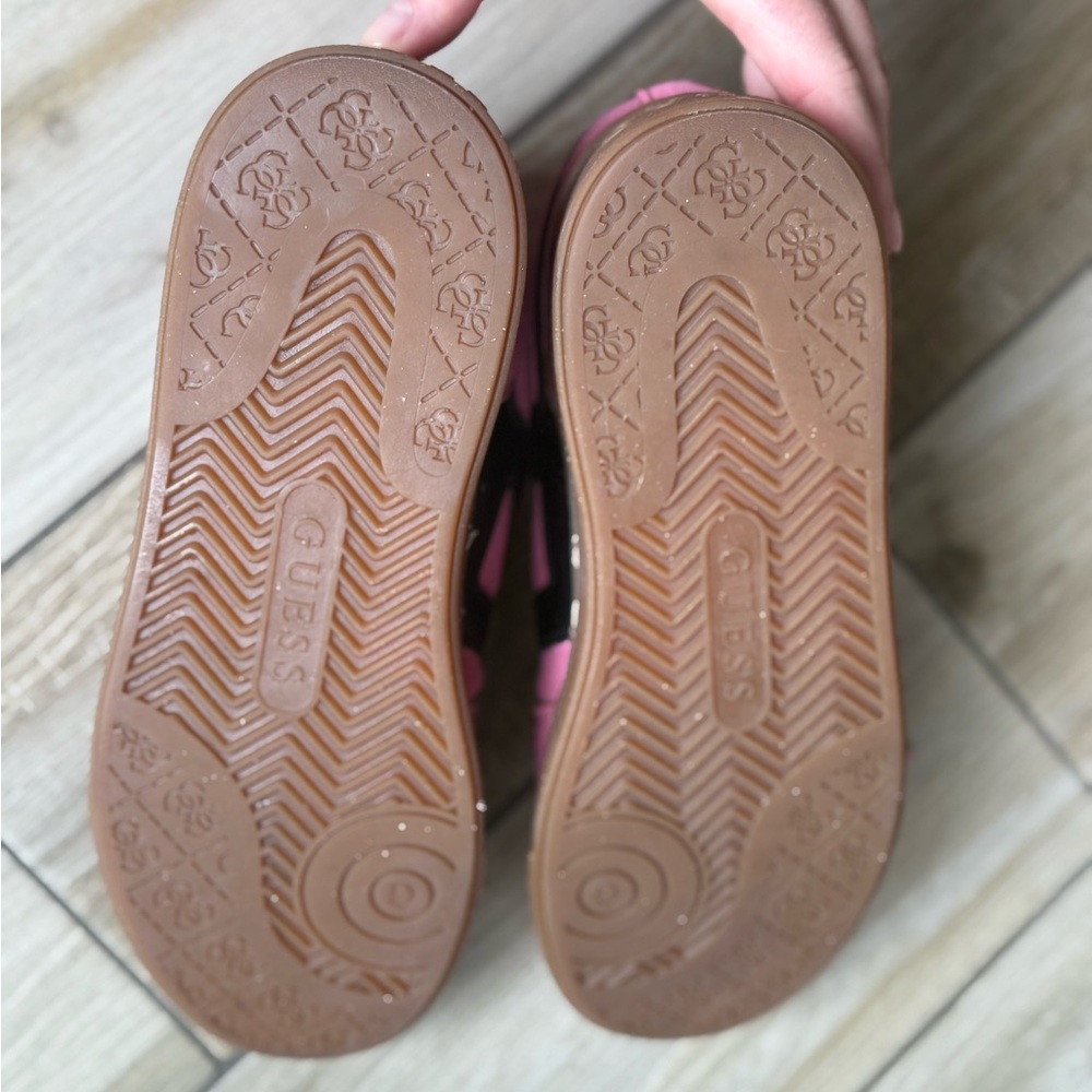 GUESS Women's INART Pink and Black Sneakers 8 - Picture 5 of 7